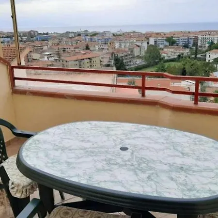 Con Terrazza, Vista Panoramica Sul Mare * Scalea