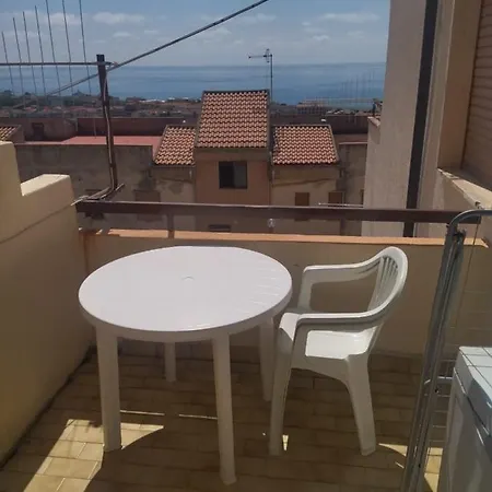 Con Terrazza, Vista Panoramica Sul Mare Daire *